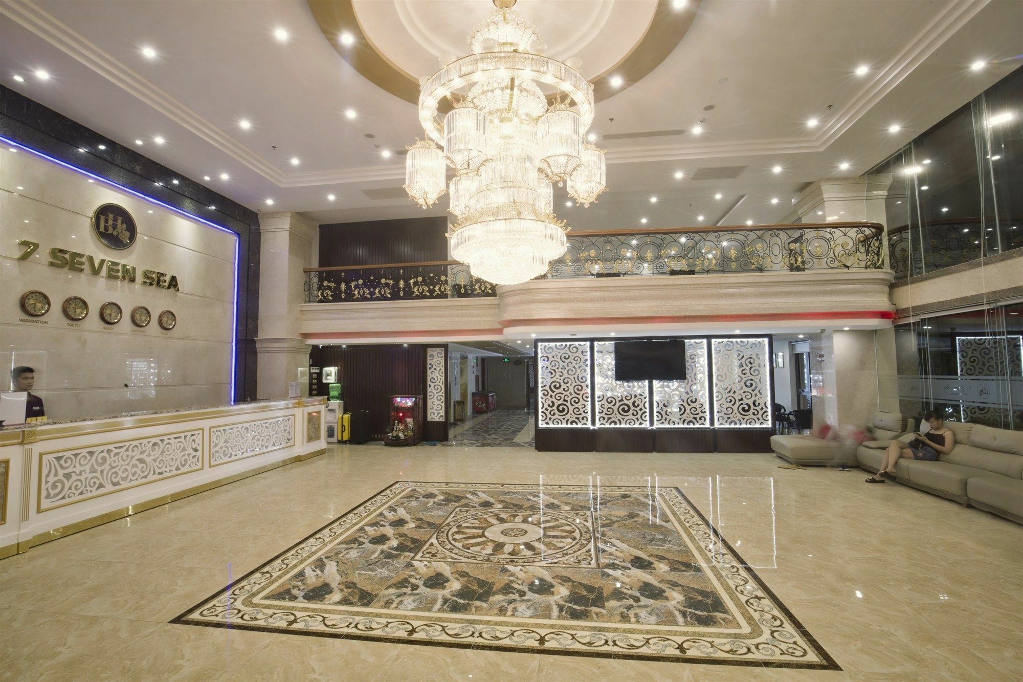 7 Seven Sea Hotel Da Nang Buitenkant foto